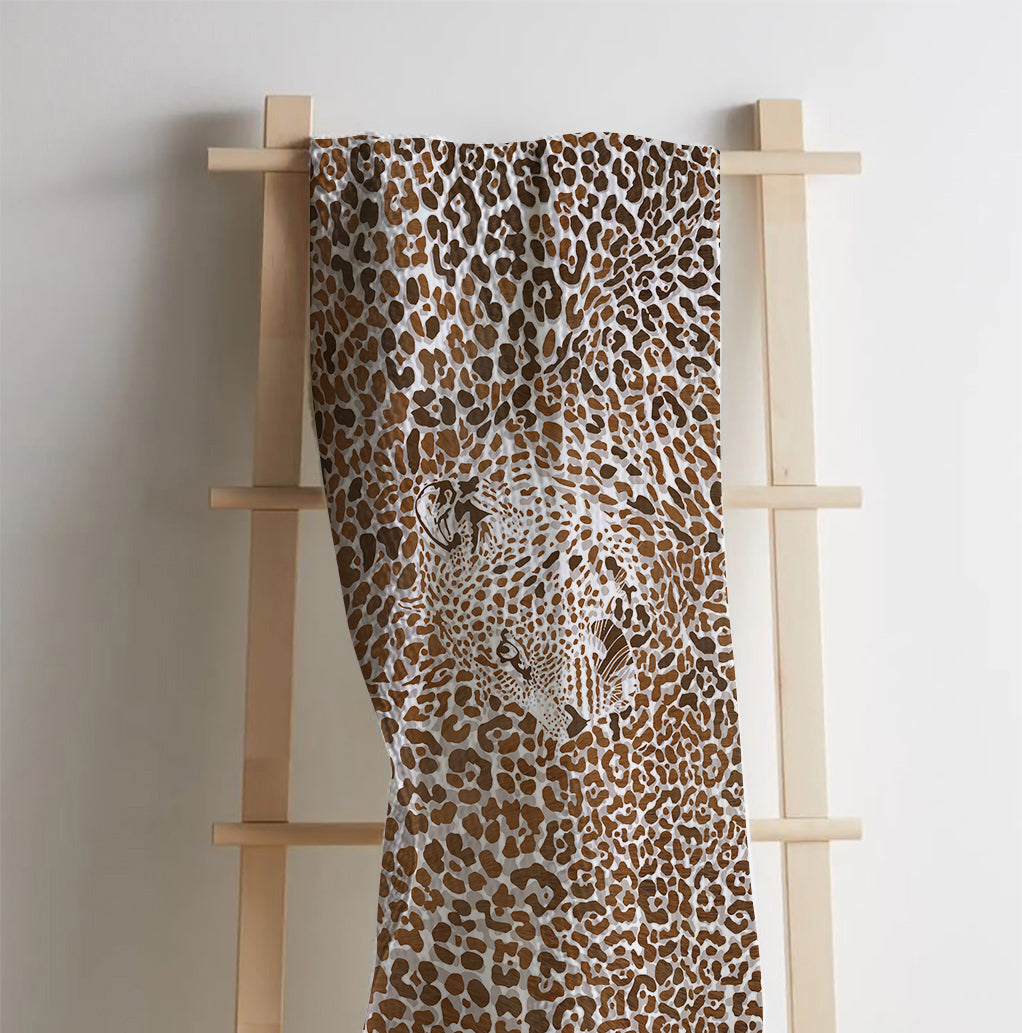 Bold Leopard Waffle Bath Towel – 100% Cotton