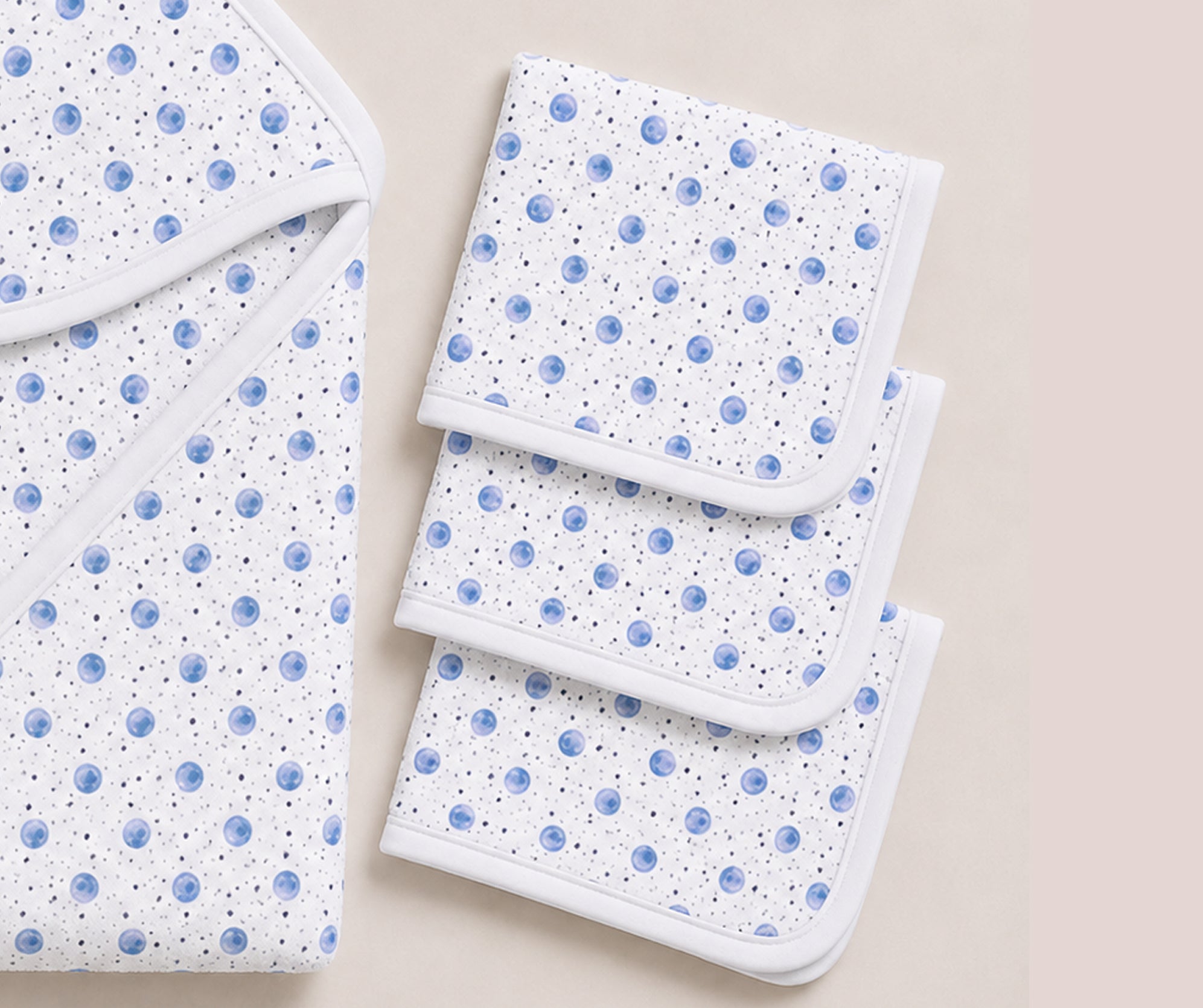 NEWBORN BATHING SET - LITTLE SPACE